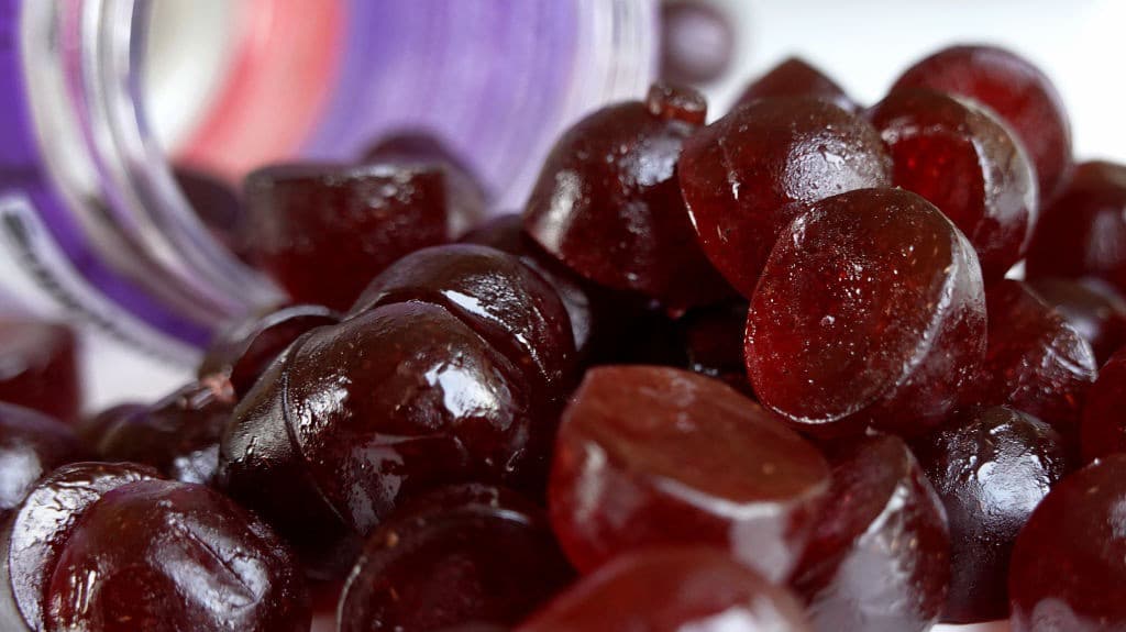 ¿Has usado melatonina para dormir? Un doctor explica los efectos secundarios de esta hormona