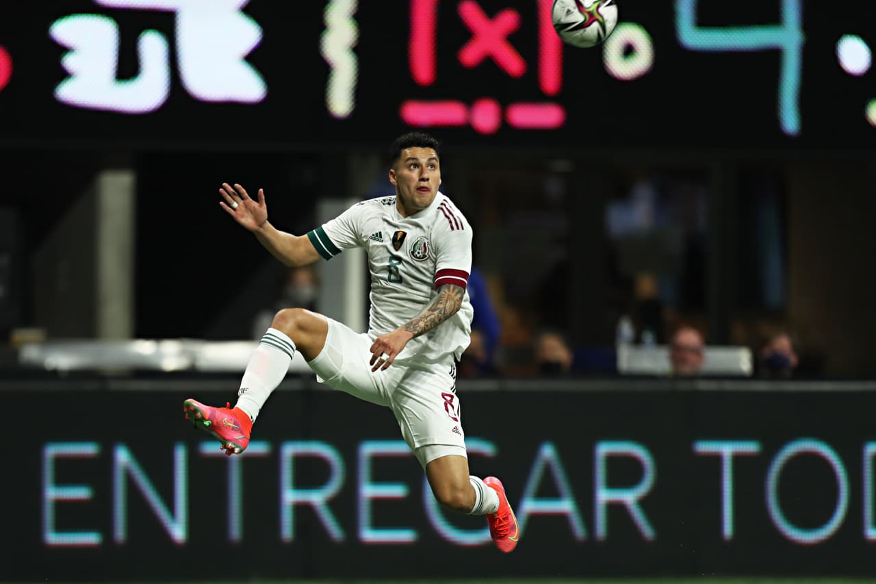 Jorge Sanchez dejó muchas dudas al no lograr meter un solo centro bueno.