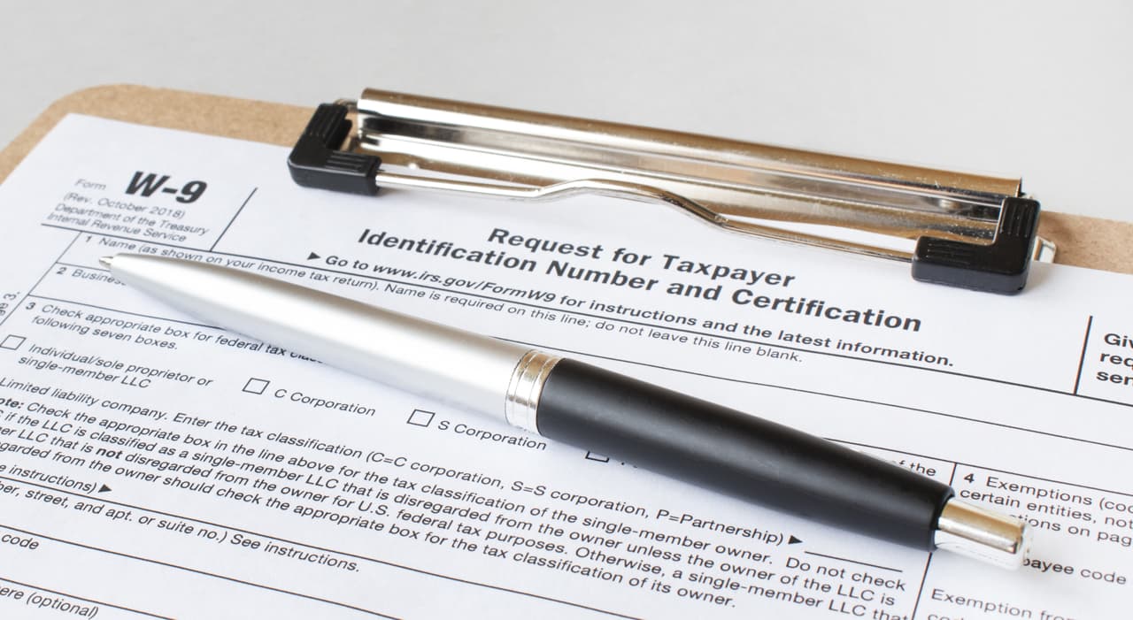 Si la ley se aprueba, cualquier persona que no sea ciudadana y que cuente con un número de identificación de contribuyente (ITIN), emitido por el Servicio de Impuestos Internos (IRS), será elegible para solicitar un permiso de aprendizaje o una licencia de conducir.