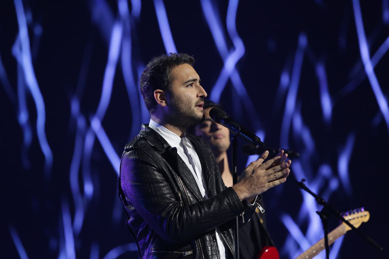 La semifinal de La Banda no estuvo apta para cardíacos. Johann se fue, Laura lloró y los Storm Troopers metieron más miedo que los jueces. Reik y Luis Coronel fueron los inviitados de la noche. Y conocimos al cuarto juez.