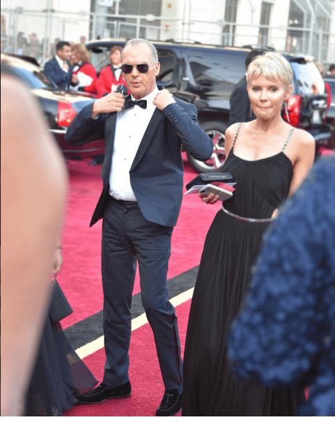 Guapísimo! Michael Keaton.