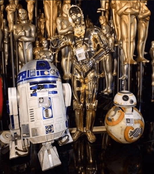 Todos estuvieron ahí, incluso estos emblemáticos personajes de Starwars.