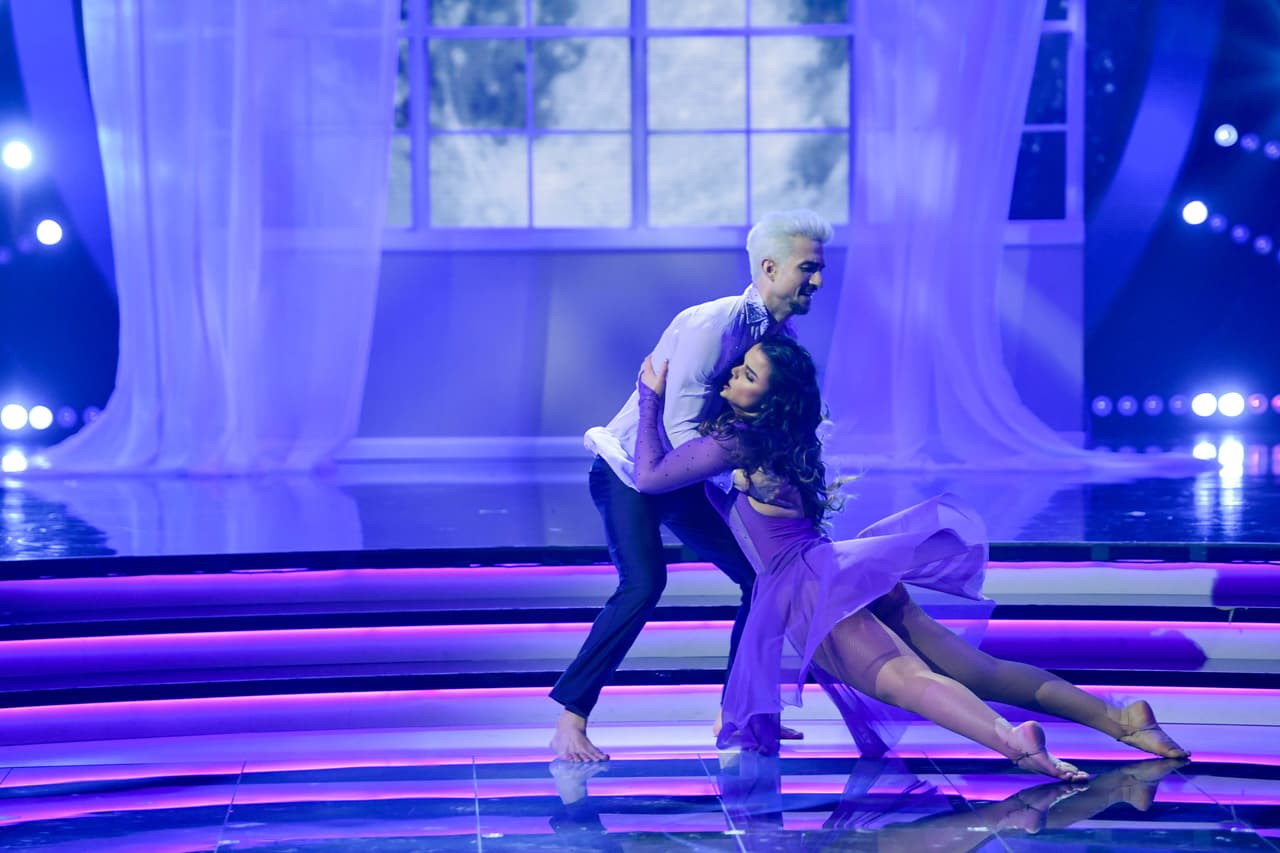 Dayanara también le pidió tener más cuidado con la respiración, pues le da más emoción a sus movimientos.