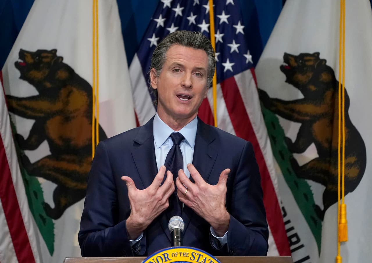 Crecen las amenazas contra el gobernador Gavin Newsom y su familia 