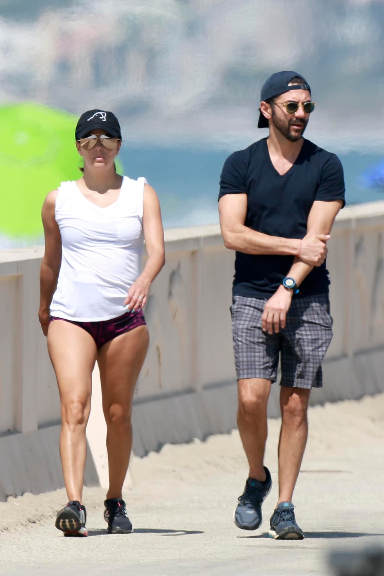 Eva Longoria y Pepe Bastón se encuentran gozando del buen clima de Malibú.