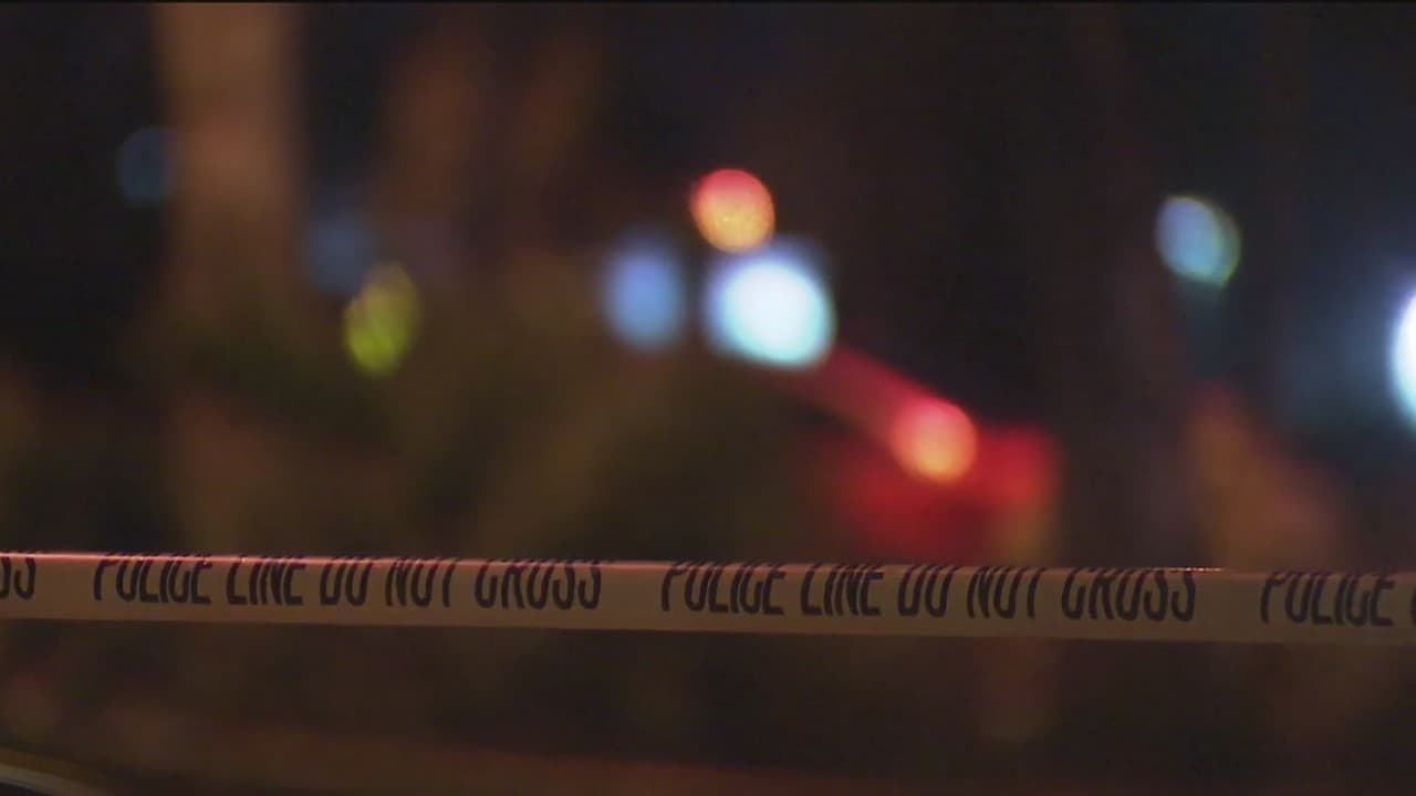 Buscan al sospechoso de apuñalar a su novia y matar al padrastro de la mujer en Fort Lauderdale