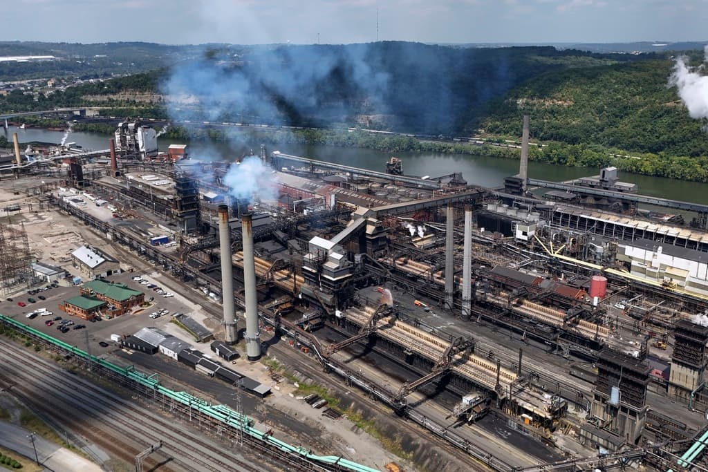 David Burritt, CEO de la empresa, declaró en el comunicado que trabajan con las autoridades en la investigación de la causa.