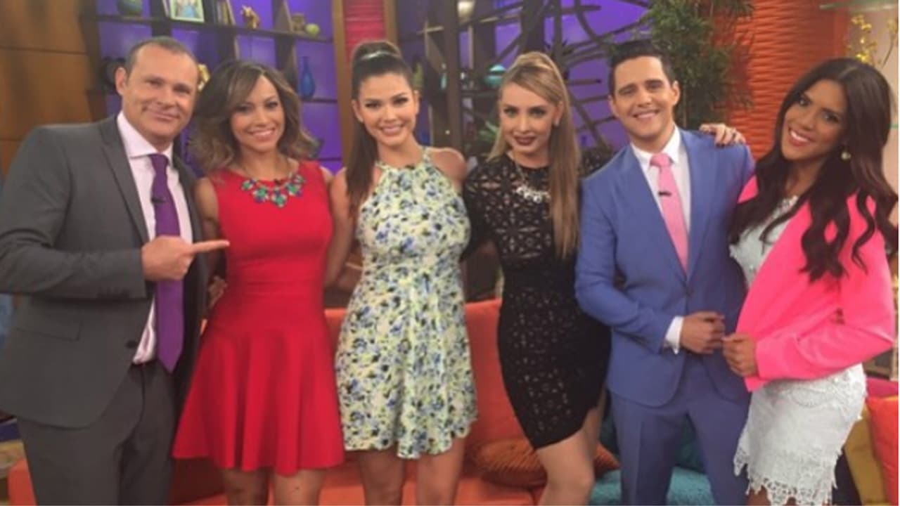 Nuestros queridos conductores a punto de comenzar el programa. (29 de julio).