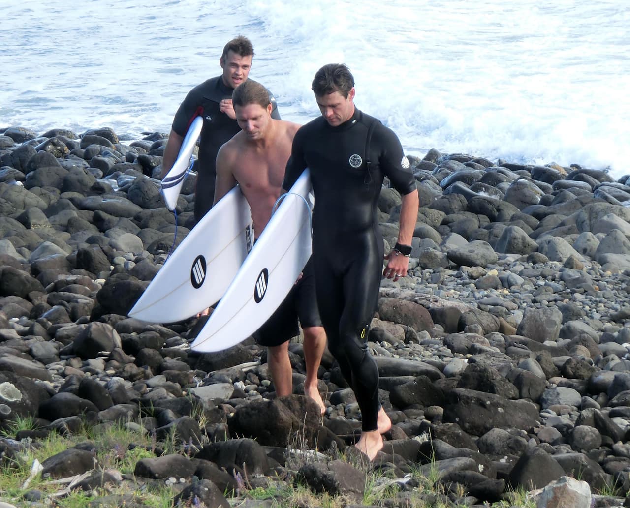 El actor de 'Thor' se la pasa bien en sus vacaciones de fin de año.