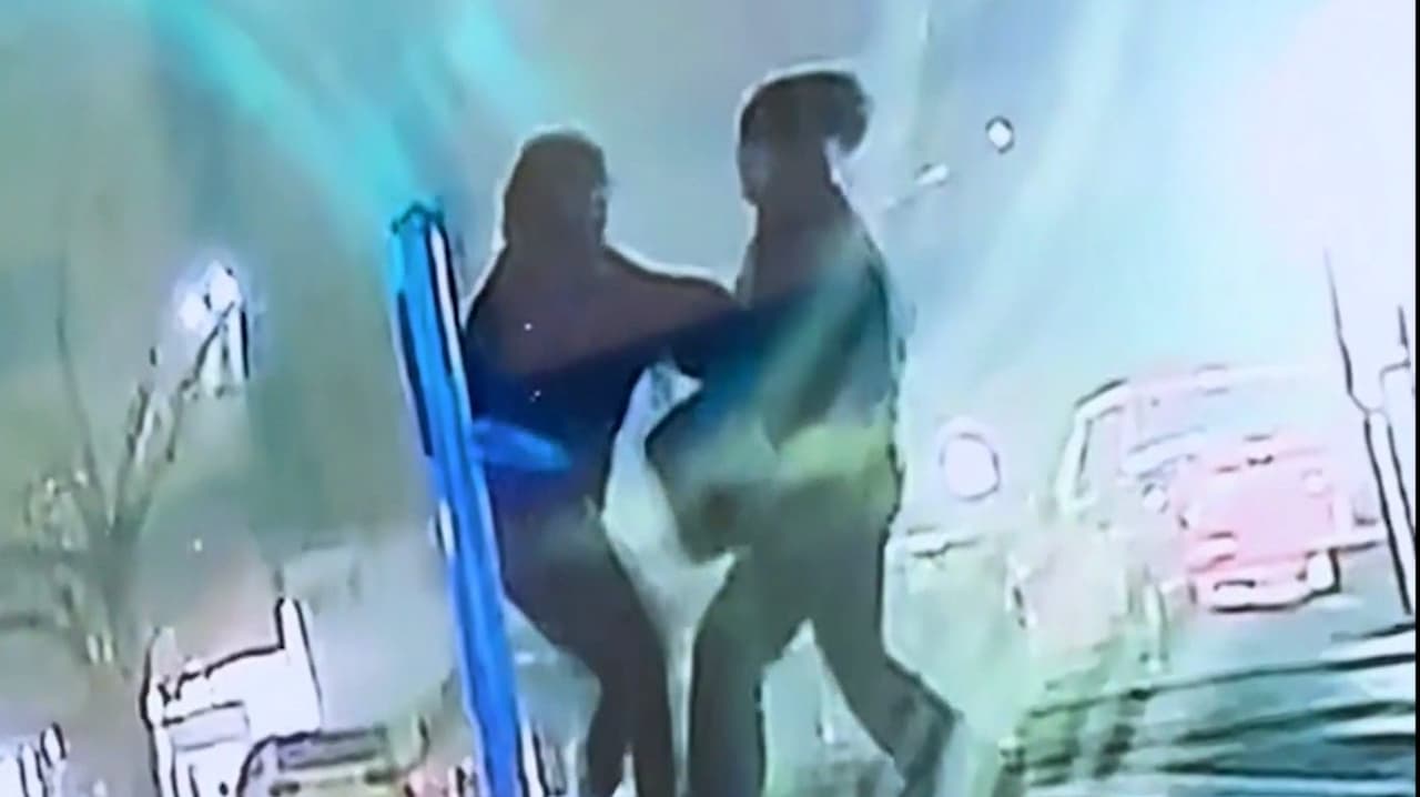 Sujeto apuñala a madre hispana sin provocación en Queens