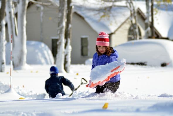 Los expertos consideran que este temporal se debe al choque de una ola de frío ártico en la frontera entre Canadá y EEUU.