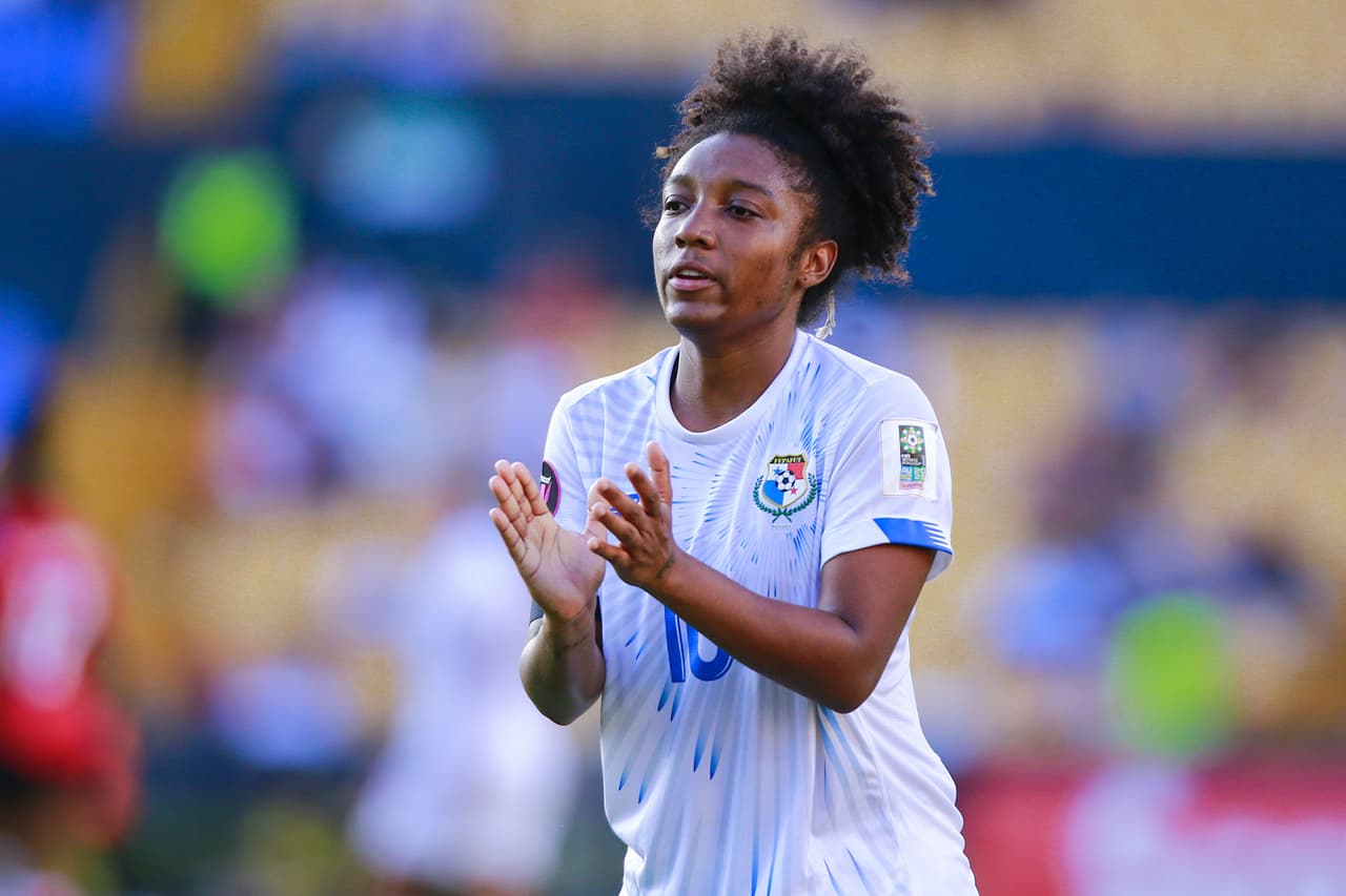 Panamá venció 1-0 ante Trinidad y Tobago en la última jornada de la etapa de grupos del Clasificatorio Concacaf W y se clasificó al Repechaje. La única anotación del juego fue de la futbolista del Pachuca, antes del León, Marta Cox al minuto 43.