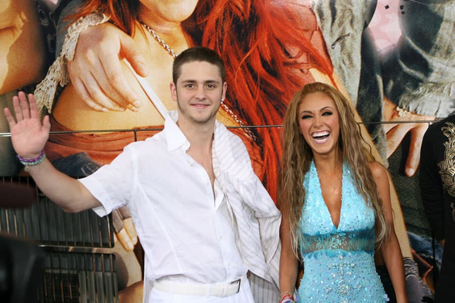 El grupo se formó el 4 de octubre del 2004 hasta su separación, el último concierto fue en Madrid el 21 de diciembre del 2008.