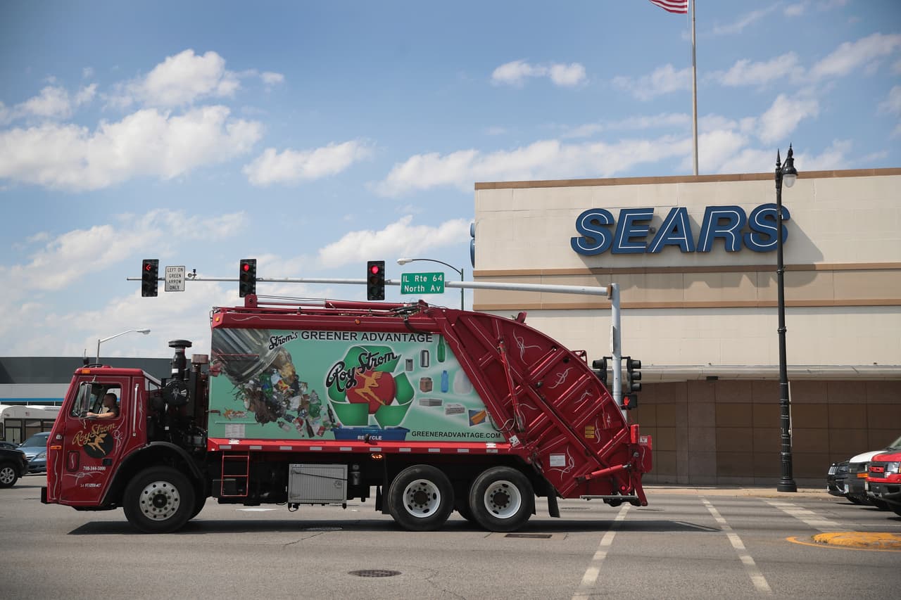 La empresa no solo cerrara su última tienda en Chicago, otros 24 establecimientos ubicados en 16 estados no volverán a funcionar.