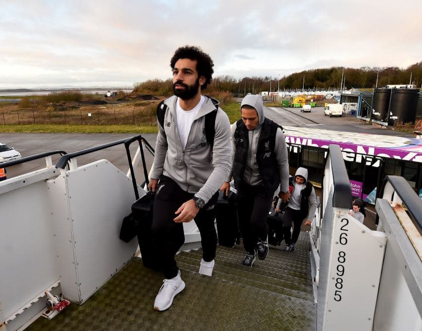 Liverpool aterriza en Qatar con todo su arsenal