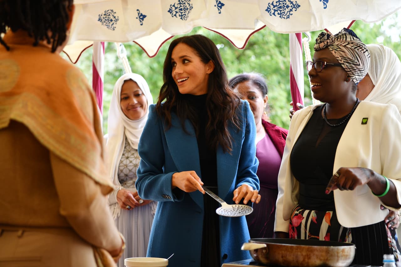 Así lució Meghan Markle en su primer evento como anfitriona en el palacio de Kensington.