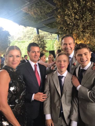 Enrique Peña Nieto ha dado mucho de qué hablar con sus apariciones en eventos públicos y, sobre todo, por su relación amorosa con la modelo Tania Ruiz.