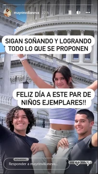 <b>"Feliz día a este par de niños ejemplares. Sigan soñando y logrando todo lo que se proponen",</b> escribió la actriz de
<a href="https://www.vix.com/es-es/detail/series-783?utm_medium=internal_referral&utm_source=univision&utm_campaign=breaking_news&utm_content=ed_entertainment&utm_term=slideshow" target="_blank">Mi Corazón Es Tuyo (que puedes ver gratis aquí en ViX)</a> junto a una foto en la que aparecen cargando a Julia, la hija que Mayrín tuvo con Eduardo Santamarina.