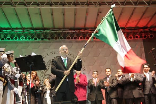 Mexicanos en el área de Chicago llegaron a La Villita para celebrar a lo grande el tradicional grito de Independencia que fue oficiado por el Cónsul General de México de esa ciudad.