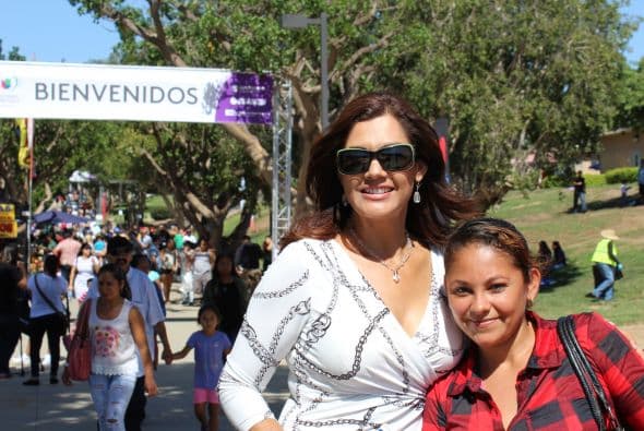Miles se dieron cita en la séptima edición de la Feria de Educación que se festejó en Cal State Dominguez Hills. Te compartimos fotos de la concurrida celebración escolar.
