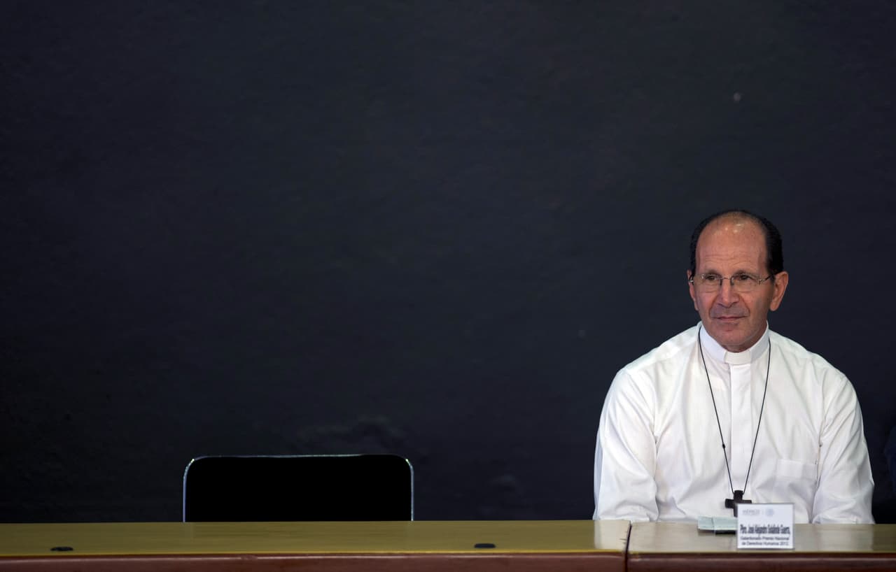 Solalinde pide una reunión entre el Papa y familiares de desaparecidos