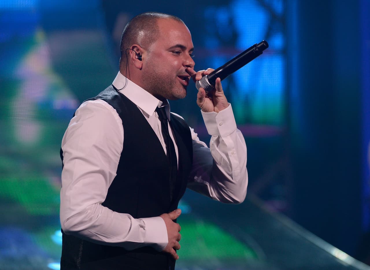 El intérprete de música urbana no dejará que los asistentes pierdan el ritmo.