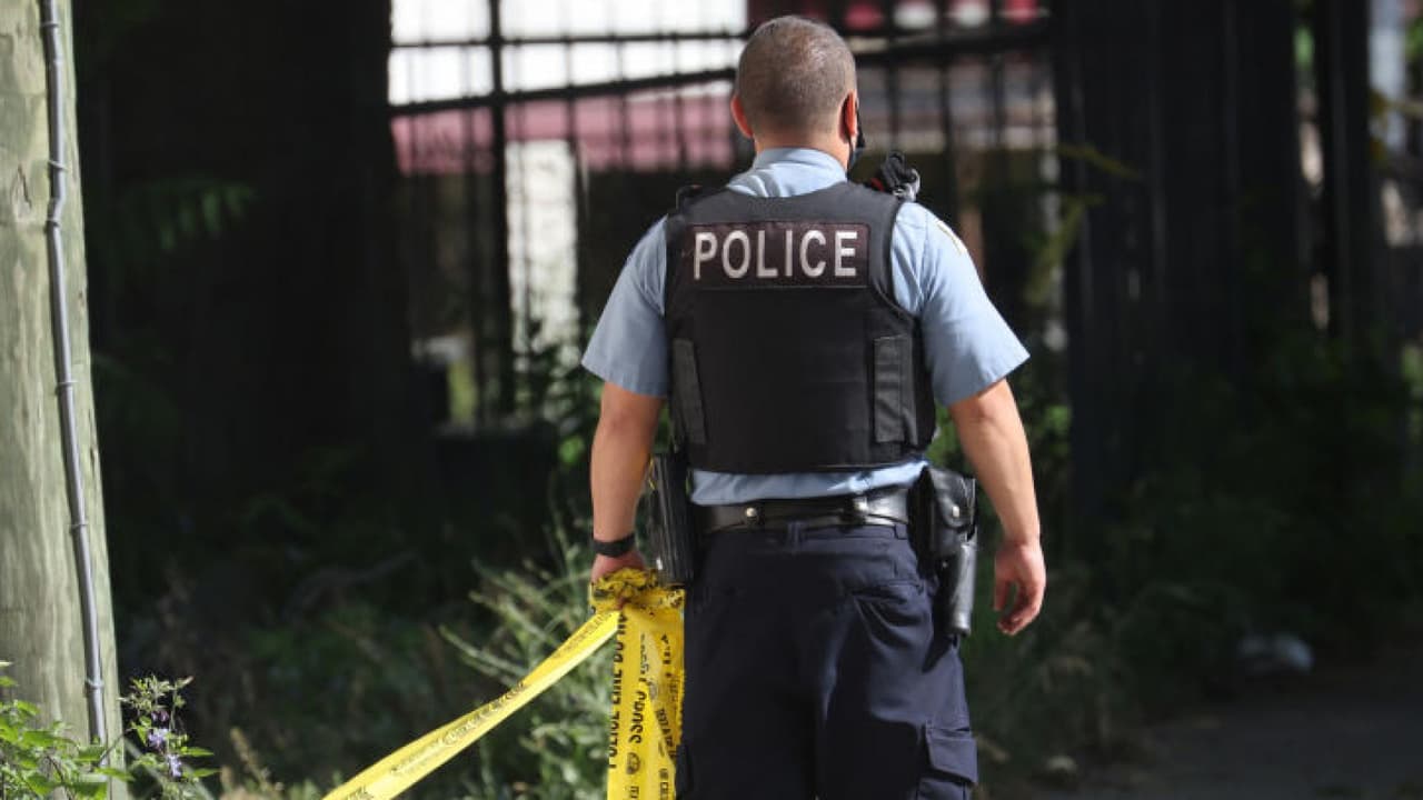 Tiroteo en Irving Park: Médico forense confirman la identidad del joven latino baleado