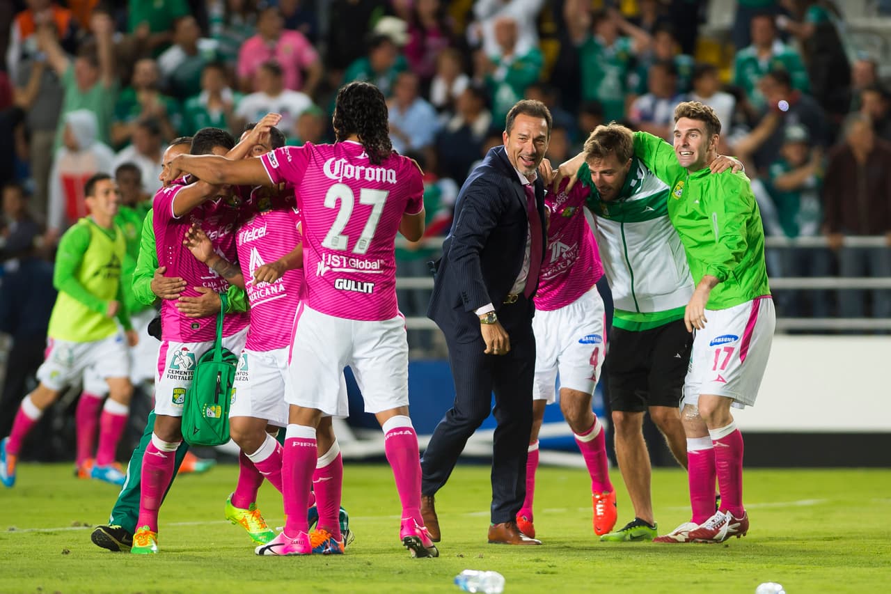 Bicampeón del futbol mexicano con el León tras vencer al Pachuca.