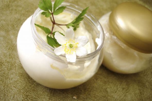 Aplícatelos con crema humectante para evitar manchas.