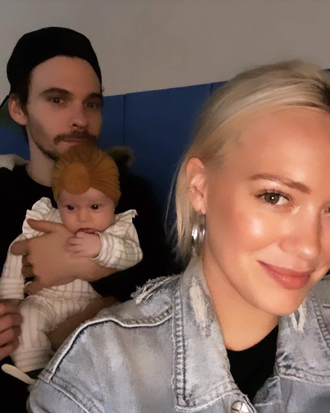 "Creo que tienes historia y un pasado con alguien y amor, y solo porque no funciona la primera vez, la segunda vez, siempre que no se haga tanto daño, entonces siempre puede volver a funcionar", fueron las palabras que, según Page Six, usó Duff en el show 'The Talk' para 
<a href="https://pagesix.com/2017/12/06/hilary-duff-reconciles-with-matthew-koma-for-third-time/" target="_blank">confirmar la reconciliación</a>.