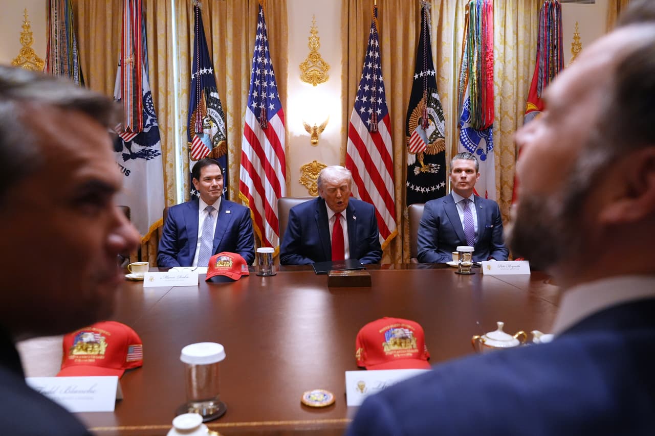 Jueza reabre demanda de Trump de 10,000 millones de dólares contra el IRS 