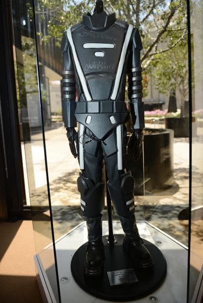 Y claro, Justin Bieber no podía faltar en esta subasta. De él se puso a precio de martillo el traje que utilizó en un comercial que filmó en 2011 para el Super Bowl.