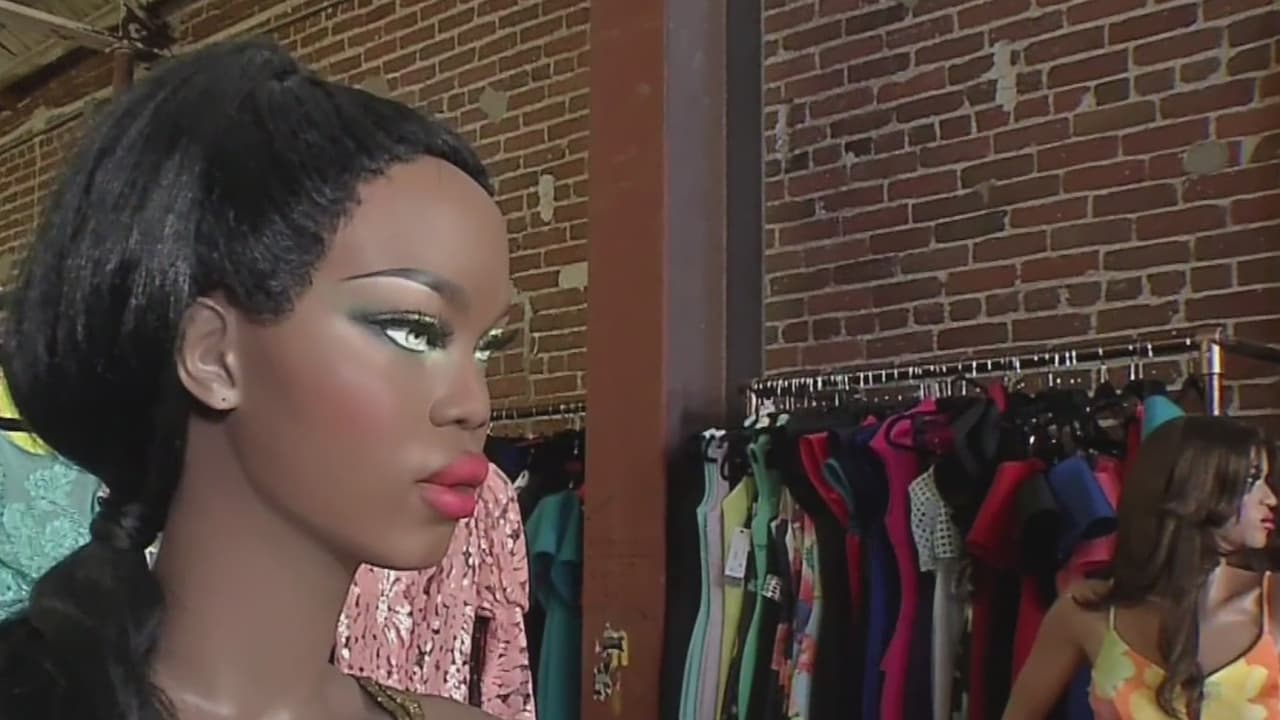 Curvas, curvas y más curvas: no se pierdan estas maniquís con estilo latino