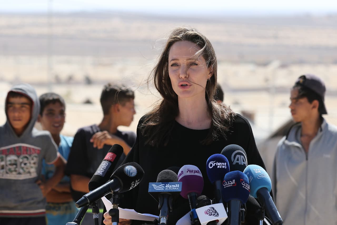 Además lamentó que la ONU no haya alcanzado un acuerdo para poner fin a la guerra.