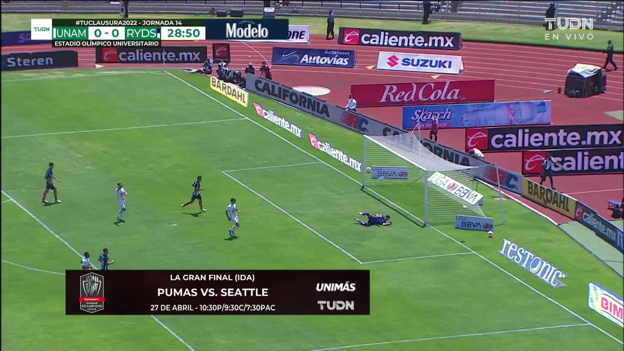 ¡TIRO ATAJADO! disparo por Rogério.