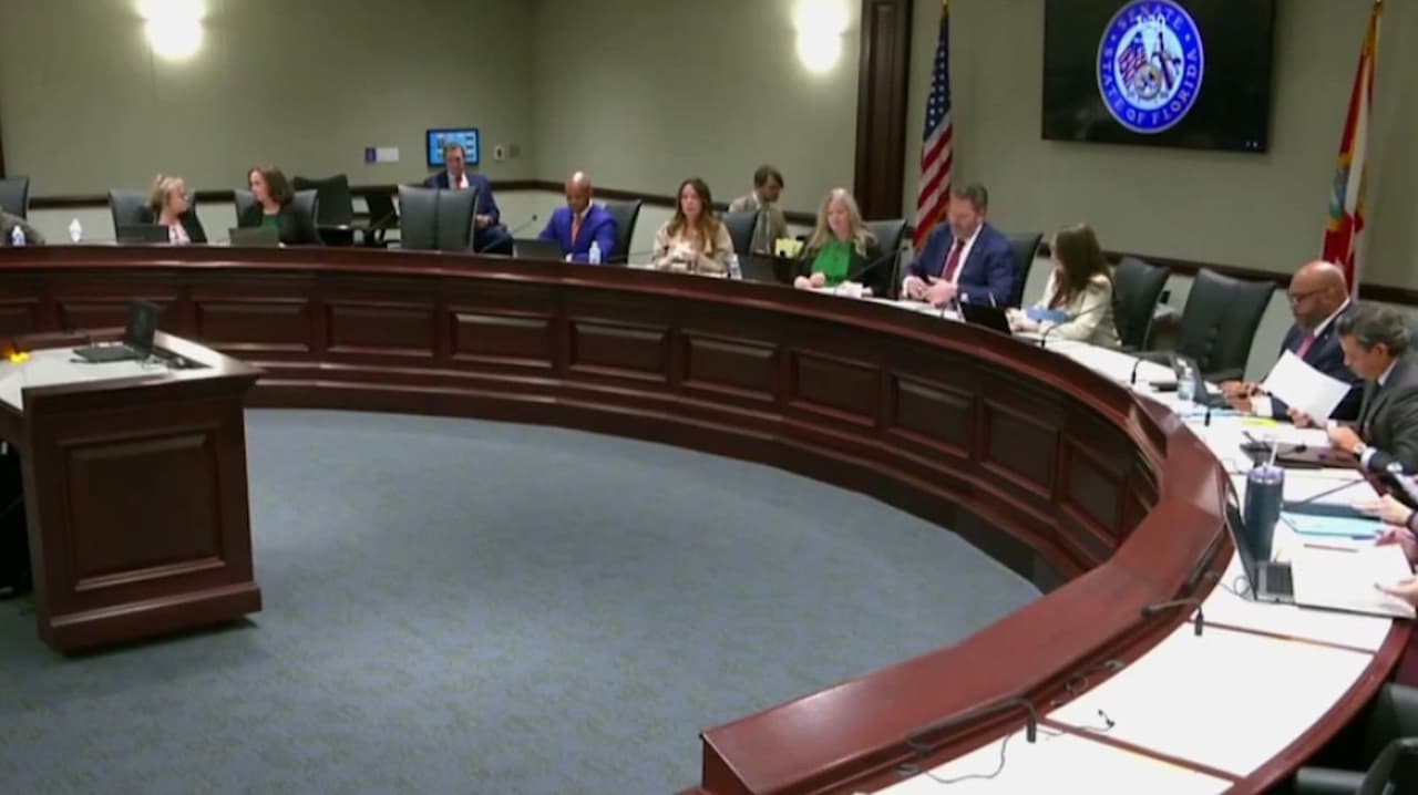 Florida redefiniría quién es pandillero y permitiría usar redes como prueba