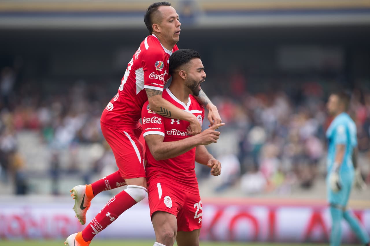 Toluca rescató así un resultado en su visita a Pumas UNAM en el Estadio Olímpico Universitario en Ciudad de México.