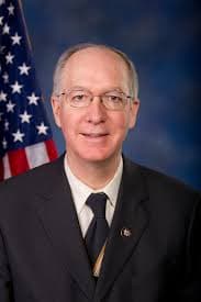 Bill Foster, congresista demócrata por el distrito 11 de Illinois.
<br>"Felicito al presidente electo Joe Biden y a la vicepresidenta electa Kamala Harris por su histórica victoria y espero trabajar con ellos en los desafíos que enfrenta nuestro país. Necesitamos salvar las divisiones de los últimos cuatro años y volver al liderazgo que busca unir al pueblo estadounidense. Esta no es una victoria política, es una victoria para la democracia estadounidense y el estado de derecho".