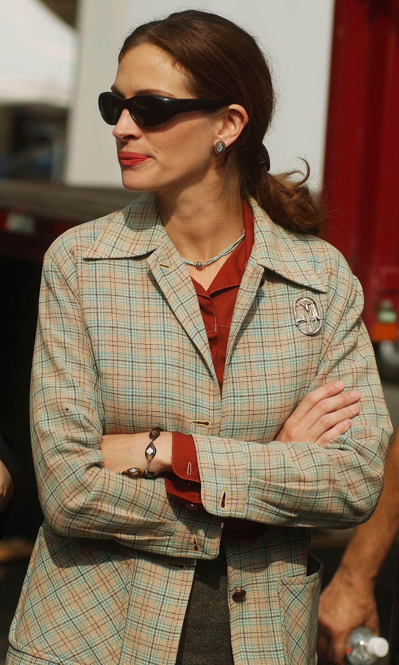 Katherine Ann Watson en La sonrisa de Mona Lisa. Katherine Ann Watson es una profesora de otro nivel, al querer enseñarles a un grupo de jovencitas de los años cincuenta que no todo en la vida es la de costura, cocina y modales con el fin de convertirse en esposas modelos.