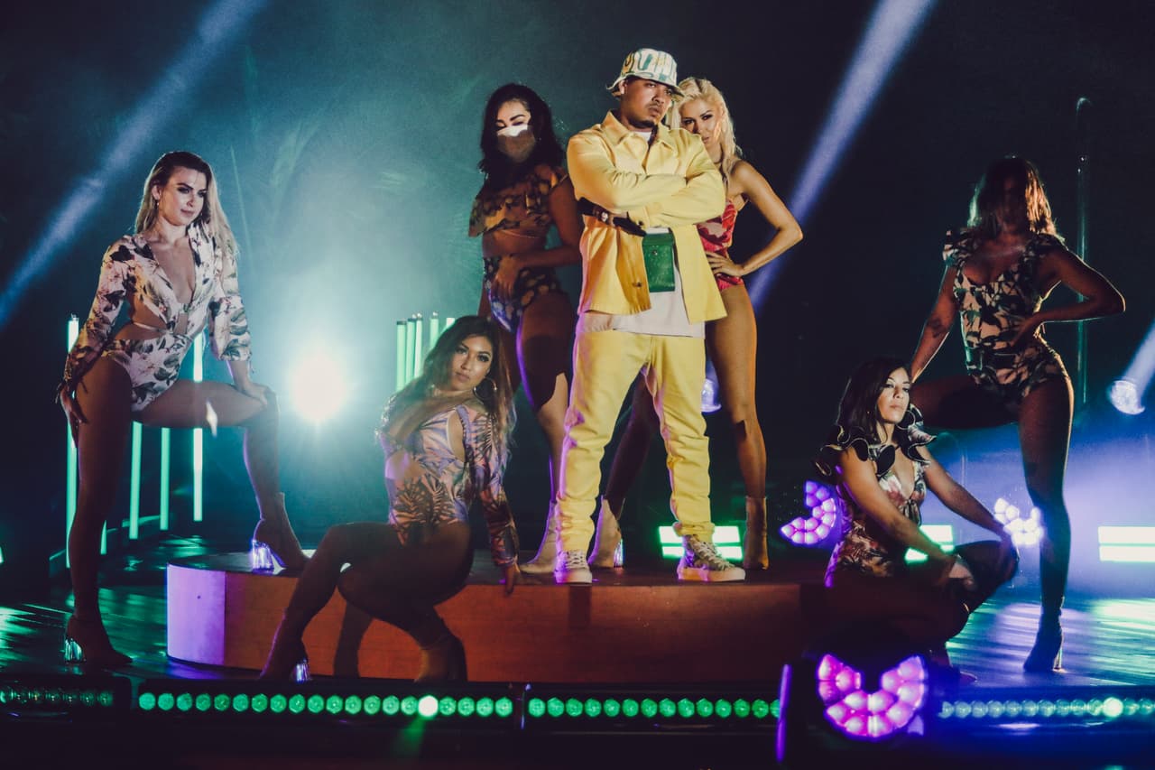 Rafa Pabón bailó al ritmo de 'Sin aire' y 'Mírala'.