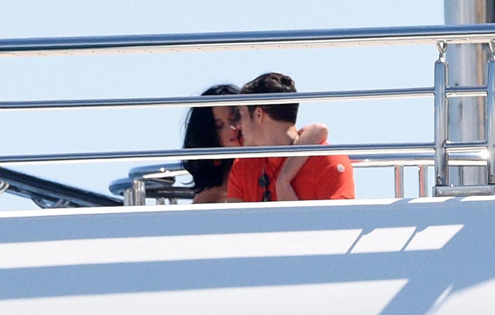 Al parecer o todo fue un chisme o ya lo perdonó.