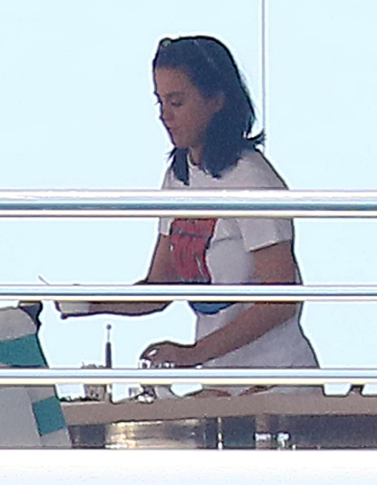 Katy y Orlando a bordo de un yate en Cannes.