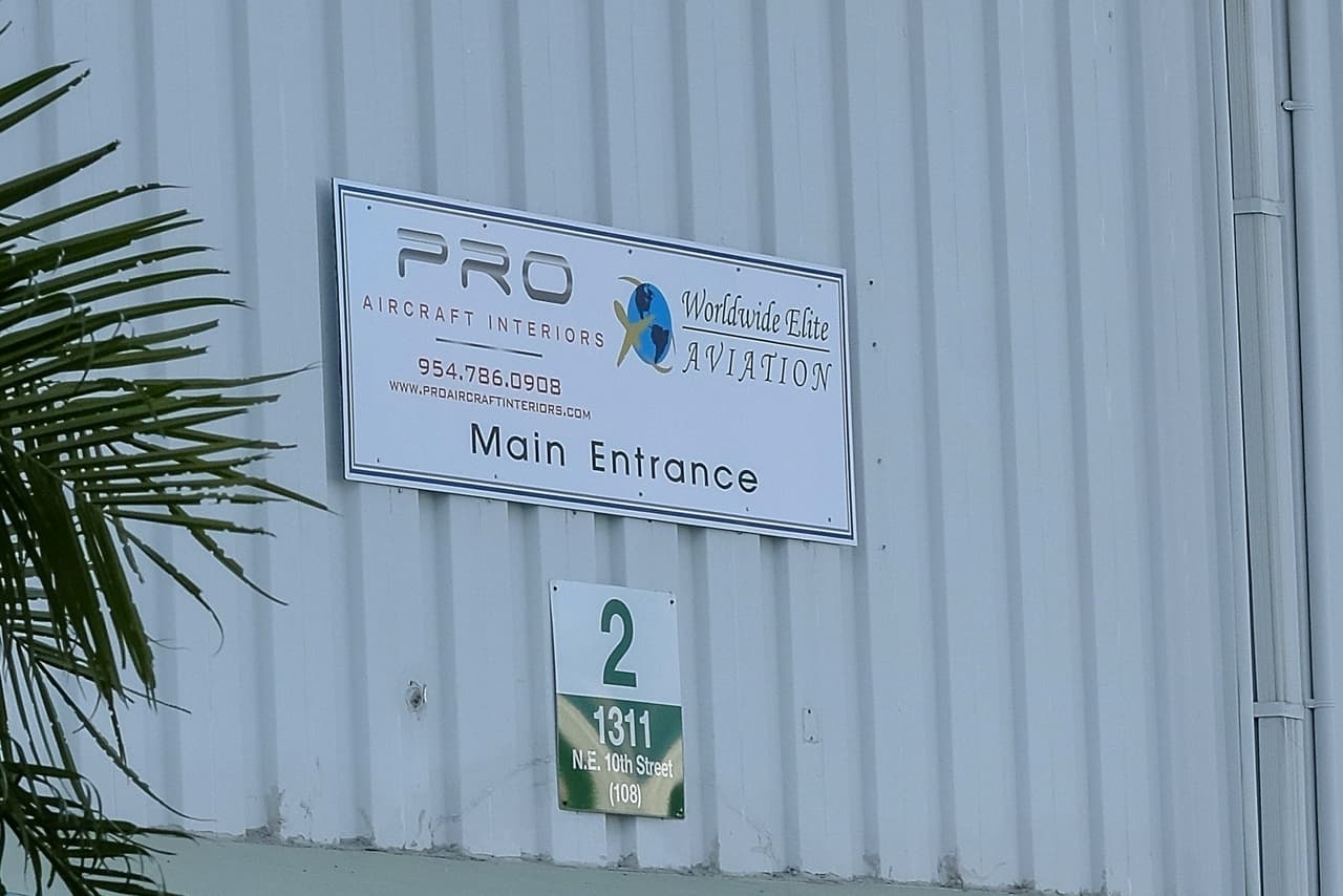 El jet de A-Rod habría sido trasladado a este lugar de la Florida a fin de recibir una remodelación al gusto del expelotero de los Yankees.