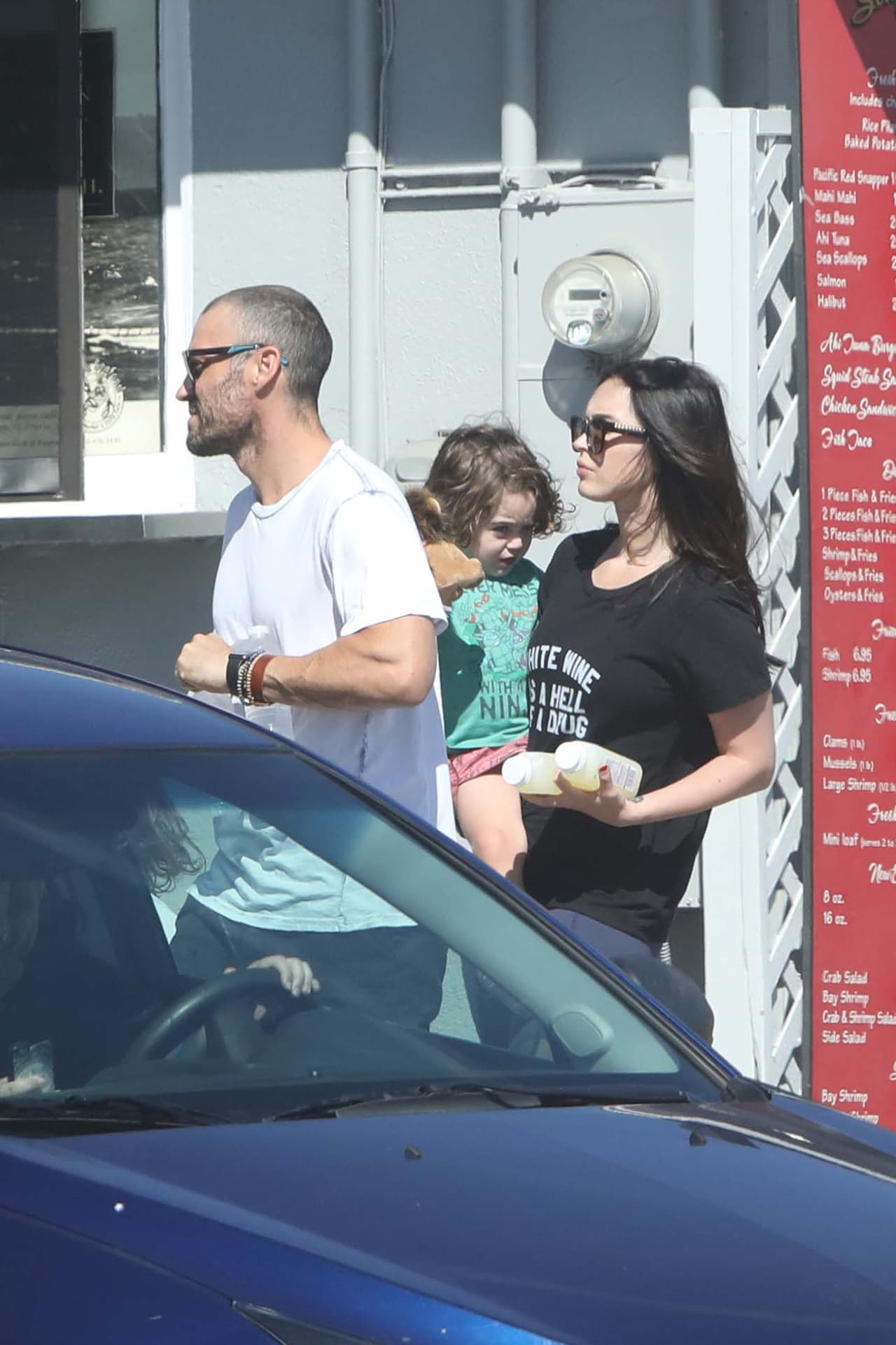 Megan se encontraba de paseo con su familia en Malibú.