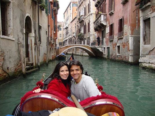 Ambos saben pasarla bien juntos y les encanta compartir sus momentos más chistosos con sus seguidores.