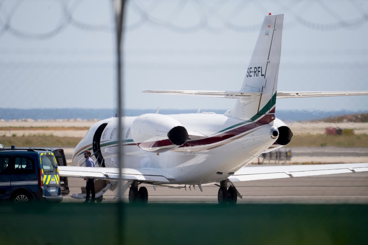 Ante la ola de críticas, esta semana otras celebridades como 
<b><a href="https://www.univision.com/famosos/por-primera-vez-celebridades-de-varias-partes-del-mundo-salen-en-defensa-de-meghan-markle-y-el-principe-harry-fotos">Pink y Nacho Figueras</a></b> también salieron en defensa de los duques de Sussex.