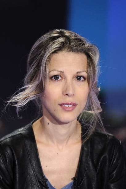 6 de julio de 2011: La joven escritora francesa Tristane Banon presenta cargos contra Strauss-Kahn argumentando que la agredió sexualmente en 2003, pero abandona el caso en octubre, cuando la corte decide que el incidente pasó hace demasiado tiempo para ser juzgado.