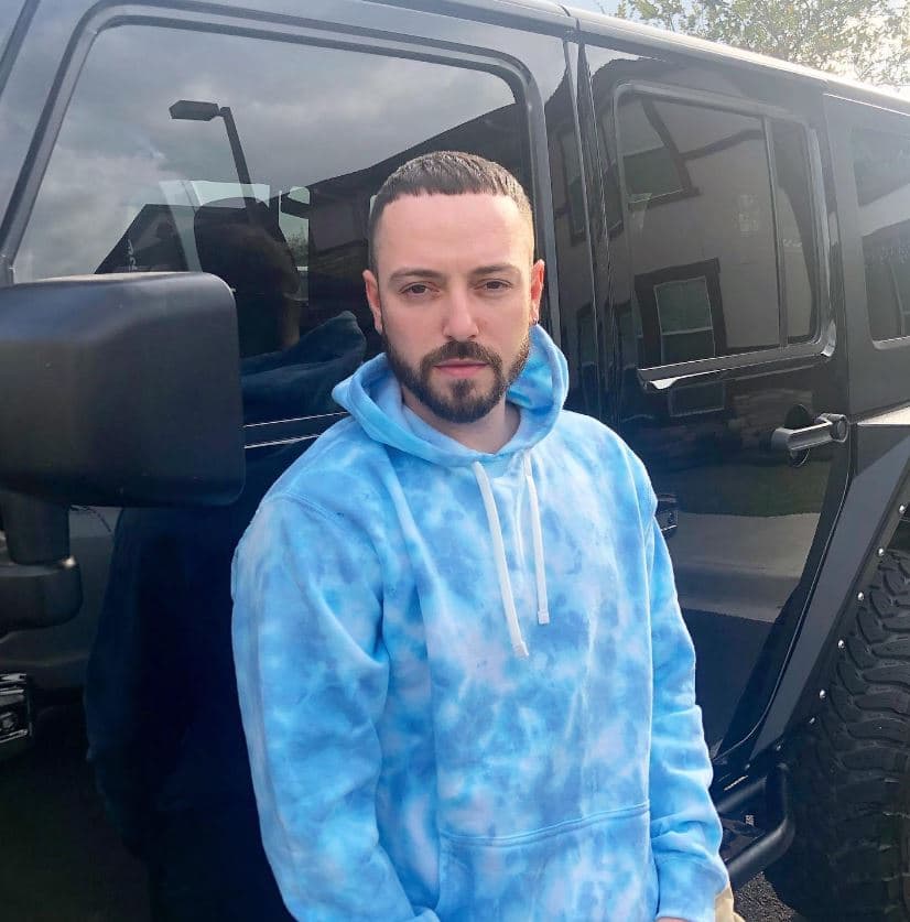 En el ‘2000’s Pop Tour’, Pee Wee comparte el escenario con reconocidos artistas como Paty Cantú, Yahir, Dulce María, Kalimba, Fanny Lu y más.