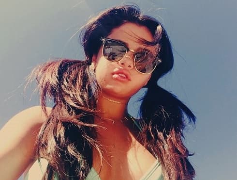 Pero ella prefiere ser cantante y actriz.