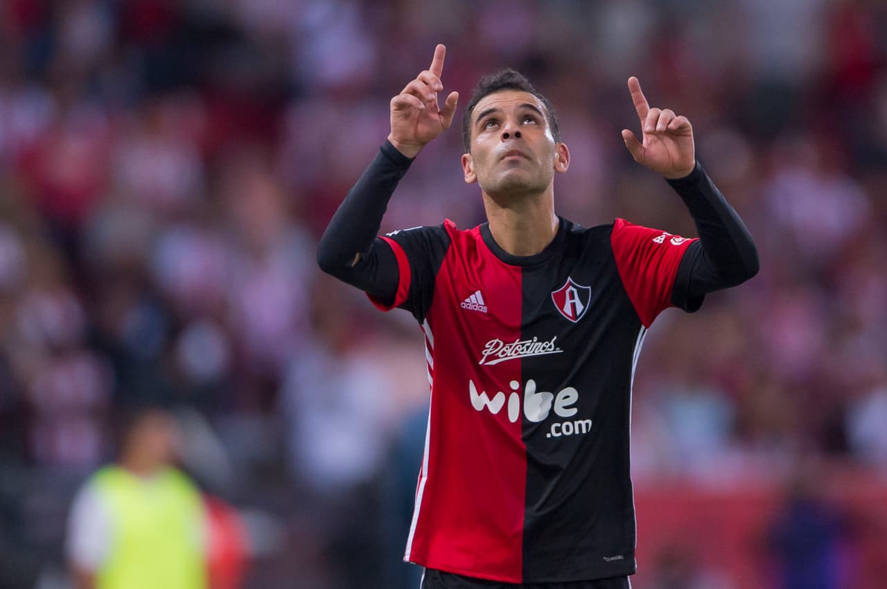 Rafael Márquez jugó su último partido en el Jalisco en la victoria del Atlas sobre Chivas. Los Rojinegros ganaron 1-0, el capitán del Tri y la Selección Mexicana tuvo una destacada actuación, y al final se llevó el cariño de propios y extraños.